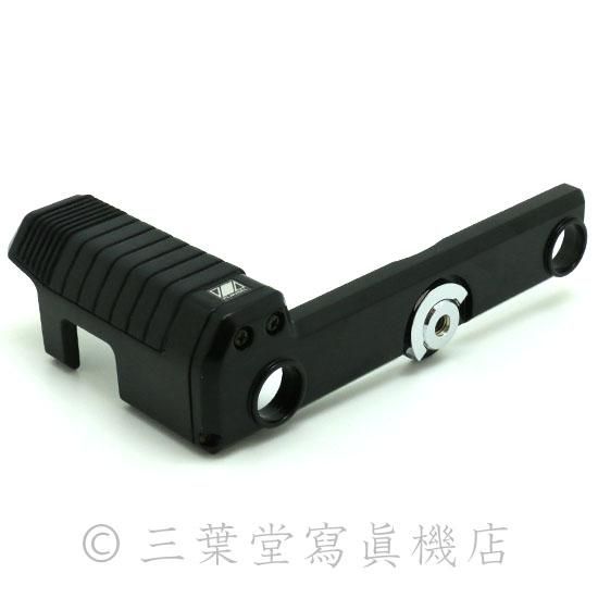 PLAUBEL makina 67 / 670 / W67用パームグリップ - 三葉堂寫眞機 PLAUBEL makina 67 / 670 / W67用パームグリップ - 三葉堂寫眞機