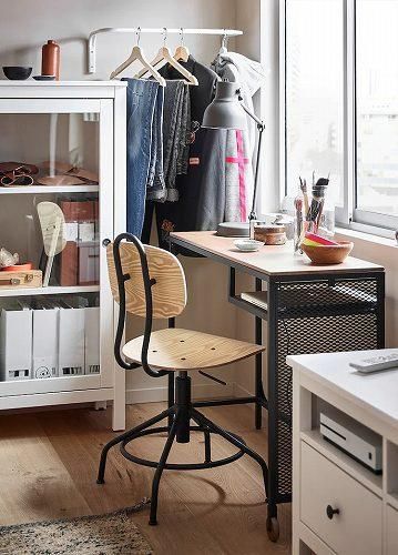IKEA イケア 回転チェア デスク用チェア パイン材 ブラック 黒 IKEA イケア 回転チェア デスク用チェア パイン材 ブラック 黒