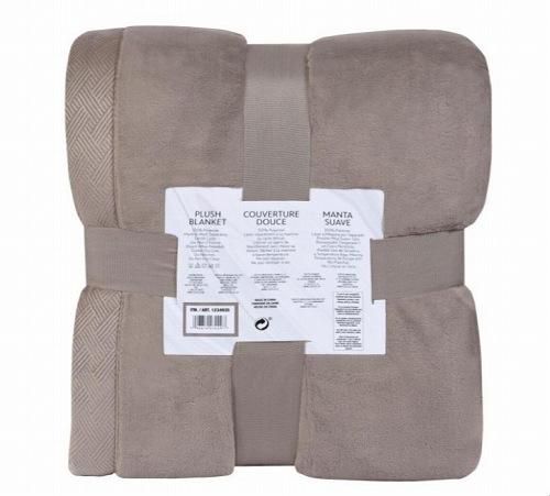 楽天市場】2024最新 【 KIRKLAND 】 カークランド ブランケット クイーン 233cm x 248cm 1725729毛布 布団 ふわふわ  あったか 2人 親子 家族 無地 シンプル プレゼント 秋 冬 カークランドシグネチャー コストコ キャラメルカフェ 通販 直送 : キャラメルカフェ