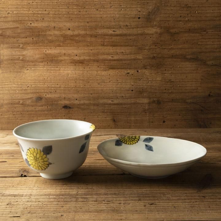 徳永遊心窯 色絵菊 5.5寸丼 - 作家ものの器と生活雑貨 on-la-cru