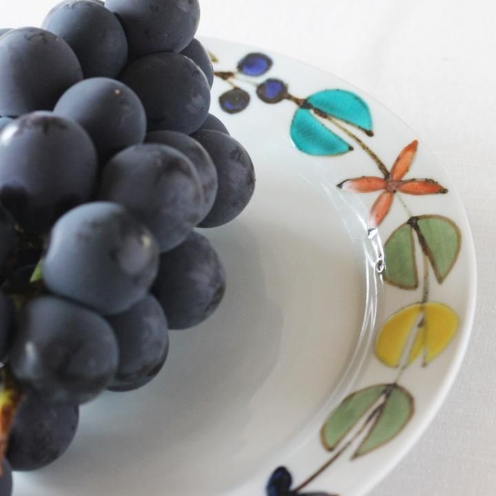 徳永遊心 九谷焼 色絵花繋ぎ8寸 九谷焼×徳永遊心×ロディ !? |【