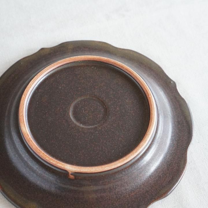 はなクラフト ハラコウイチ 6寸リム輪花皿 鉄マット - 作家