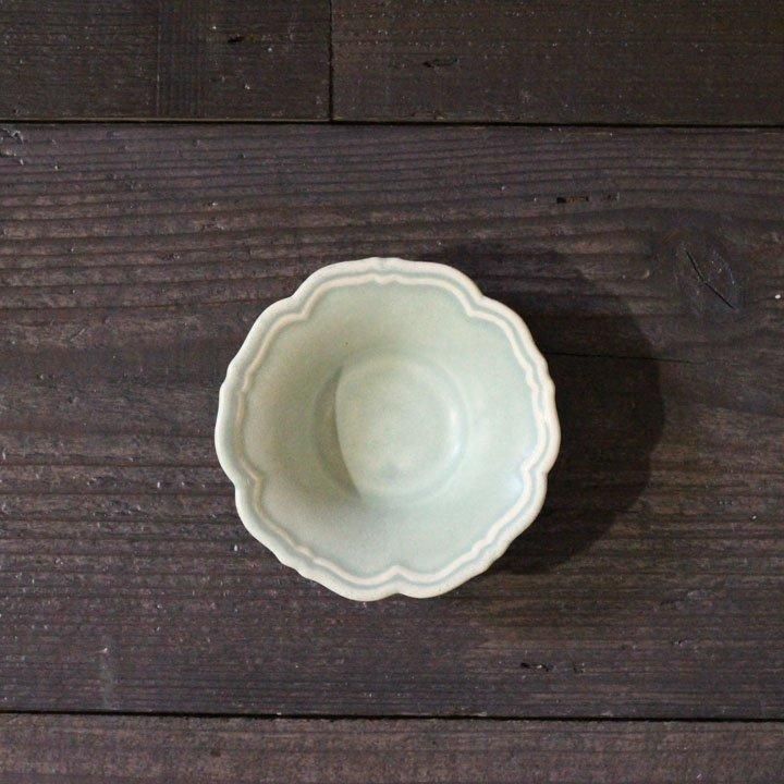 あわびウェア 岡本純一 輪花小鉢 青磁 - 作家ものの器と生活雑貨
