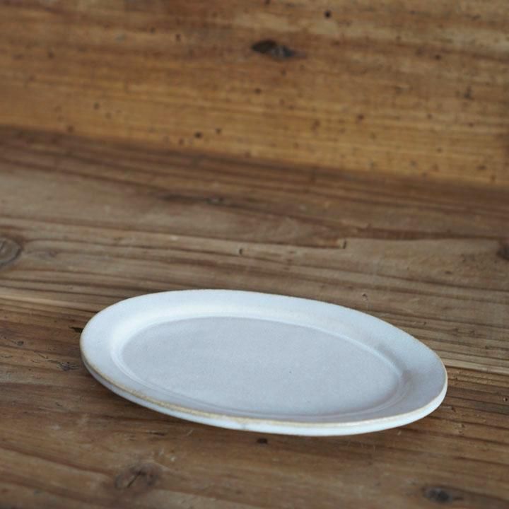 つちこねる製陶所 高橋燎 オーバル皿 小 白 - 作家ものの器と
