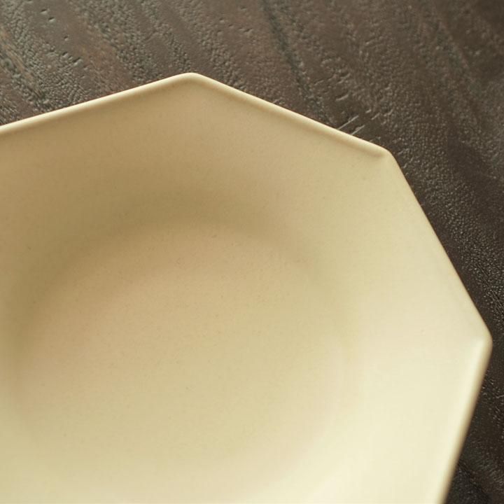 あわびウェア 岡本純一 八角豆皿 アイボリー - 作家ものの器と