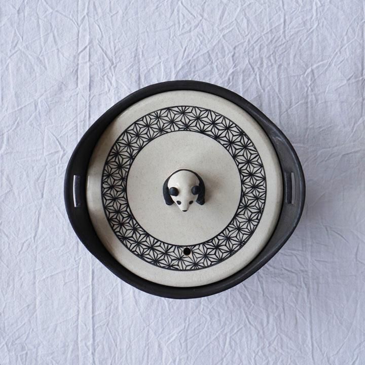 ま工房　牧田亮 取手付土鍋 小 パンダ麻の葉 ま工房 牧田亮 取手付土鍋 小 パンダ麻の葉 - 作家ものの器と