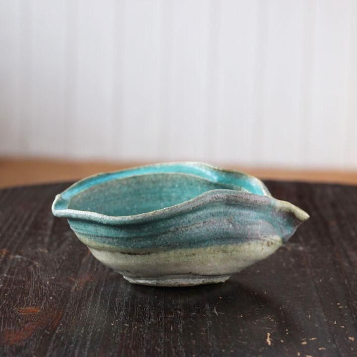 史上最も激安 藤原純 洋ナシ鉢 M 青 - 作家ものの器と生活雑貨 on-la-cru 食器