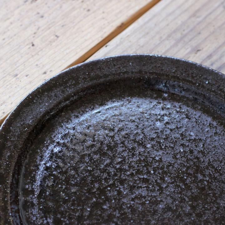 九谷焼 虚空蔵窯 6号プレート 黒 - 作家ものの器と生活雑貨 on