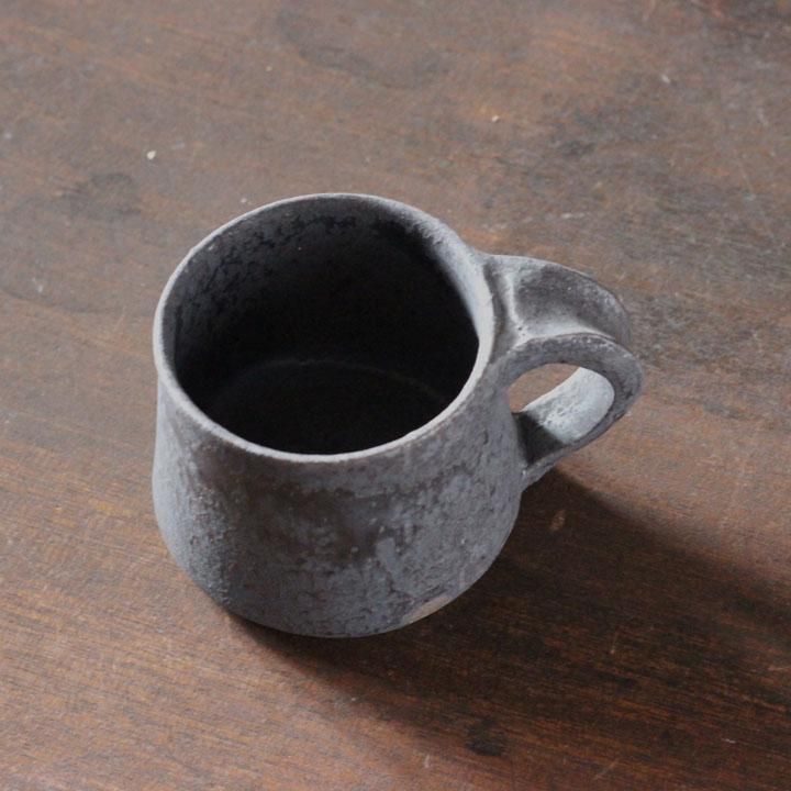 遠藤素子 マグカップ大 鉄釉 - 作家ものの器と生活雑貨 on-la