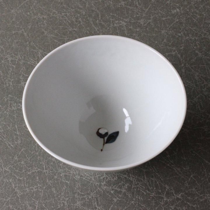 徳永遊心窯 色絵白椿 飯碗 三角 大 - 作家ものの器と生活雑貨 on