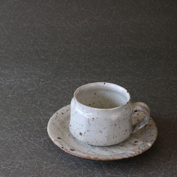 壺 (ミルクココア) isami工房 陶芸品 1点もの 手作り 未使用