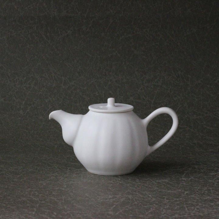 藤村佳澄 茶壺 白 - 作家ものの器と生活雑貨 on-la-cru（オンラクル）