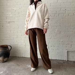 <img class='new_mark_img1' src='https://img.shop-pro.jp/img/new/icons1.gif' style='border:none;display:inline;margin:0px;padding:0px;width:auto;' />VELVET WIDE LEG PANTS