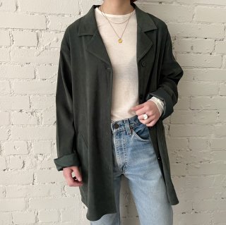 <img class='new_mark_img1' src='https://img.shop-pro.jp/img/new/icons1.gif' style='border:none;display:inline;margin:0px;padding:0px;width:auto;' />olive fakesuede jacket