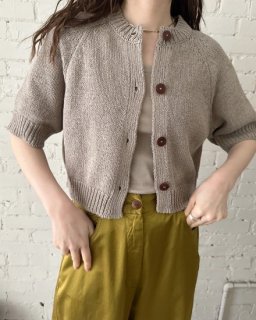 COTTON BUTTONED TOP TAUPE