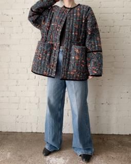 <img class='new_mark_img1' src='https://img.shop-pro.jp/img/new/icons1.gif' style='border:none;display:inline;margin:0px;padding:0px;width:auto;' />Block Print Quilted Jacketの商品画像