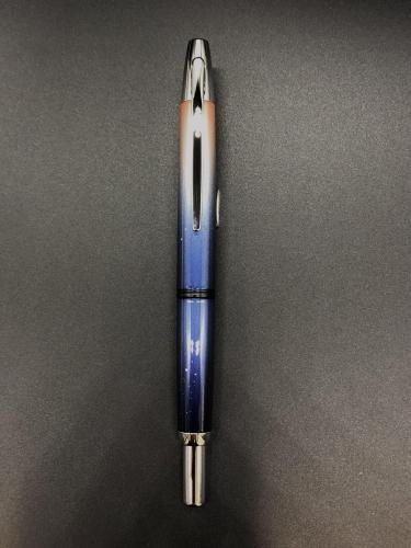 キャップレスデシモ　シーショア キャップレスデシモ シーショア パイロット ノック式万年筆 限定色