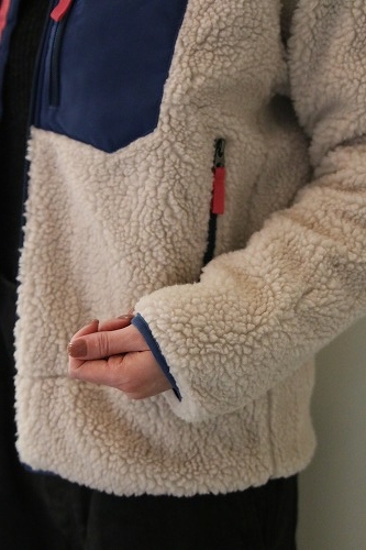 Patagonia パタゴニア キッズレトロxジャケット Patagonia パタゴニア キッズレトロxジャケット