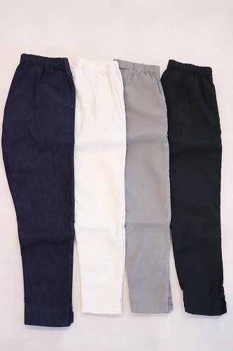 【美品】veritecoeur サブリナストレッチパンツ Veritecoeur【ヴェリテクール】 サブリナストレッチパンツ