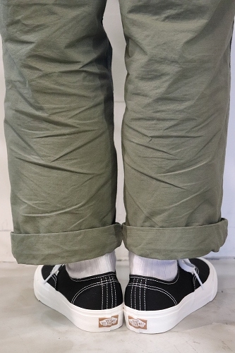 VANS バンズ AUTHENTIC VR3