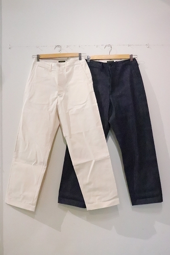 A VONTADE アボンタージ Type 45 Chino Trousers -Wide Fit - A VONTADE アボンタージ Type 45 Chino Trousers -Wide Fit -