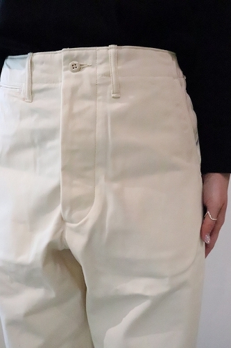 A VONTADE アボンタージ Type 45 Chino Trousers -Wide Fit - A VONTADE アボンタージ Type 45 Chino Trousers -Wide Fit -