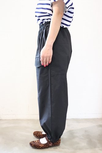 Porter des boutons ポルテデブトン　パンツ　36 Porter des boutouns ポルテデブトン タイプライターストレッチ