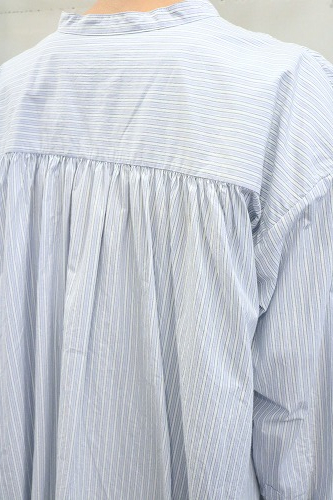 Veritecoeur ヴェリテクール プルオーバーシャツ