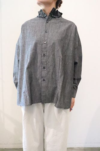 Yarmo ヤーモ dungaree ruffle shirts