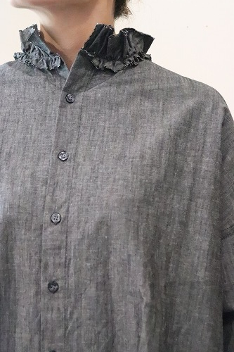 Yarmo ヤーモ dungaree ruffle shirts