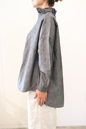 25ss Yarmo DUNGAREE RUFFLE SHIRTS シャツ 25ss Yarmo DUNGAREE RUFFLE SHIRTS シャツ
