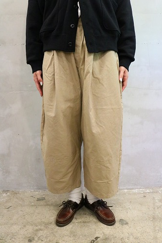 ヴェリテクールは☆VC2636B野菜柄コクーンパンツ ヴェリテクールは☆VC2636B野菜柄コクーンパンツ