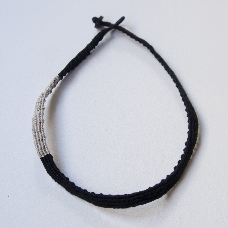 thread necklace _ BEBK