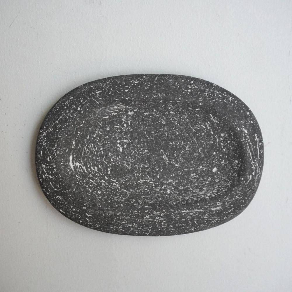 oval л S