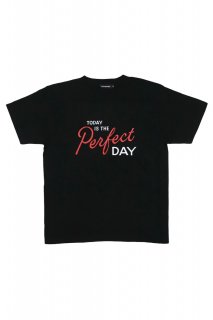 <img class='new_mark_img1' src='https://img.shop-pro.jp/img/new/icons47.gif' style='border:none;display:inline;margin:0px;padding:0px;width:auto;' />PRETO AND BRANCO × LETTERBOY■TEE (RED-WHITE-BLACK)