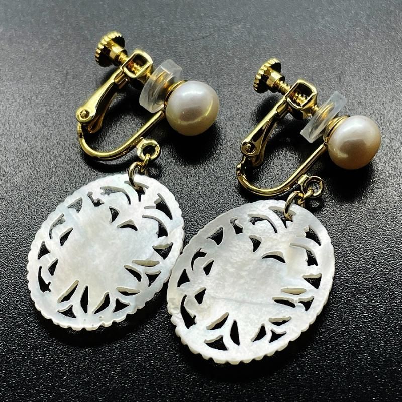 最先端 Small ベツレヘムパール Oval CO - 鳥・イヤリング・ピアス | アクセサリー