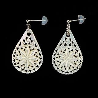 ベツレヘムパール｜ CO-（コー）| アンティークボタン