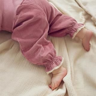 <img class='new_mark_img1' src='https://img.shop-pro.jp/img/new/icons7.gif' style='border:none;display:inline;margin:0px;padding:0px;width:auto;' />Corduroy flared pants baby