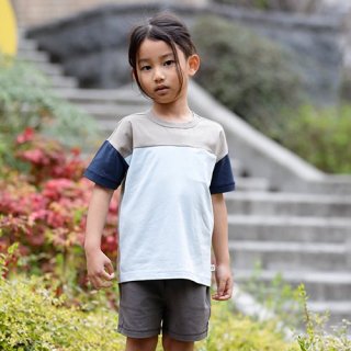 <img class='new_mark_img1' src='https://img.shop-pro.jp/img/new/icons7.gif' style='border:none;display:inline;margin:0px;padding:0px;width:auto;' />Cozy me pocket short sleeve T
