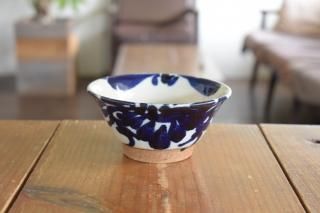 眞喜屋修さんの陶器をオンライン販売しています。 - mofgmona
