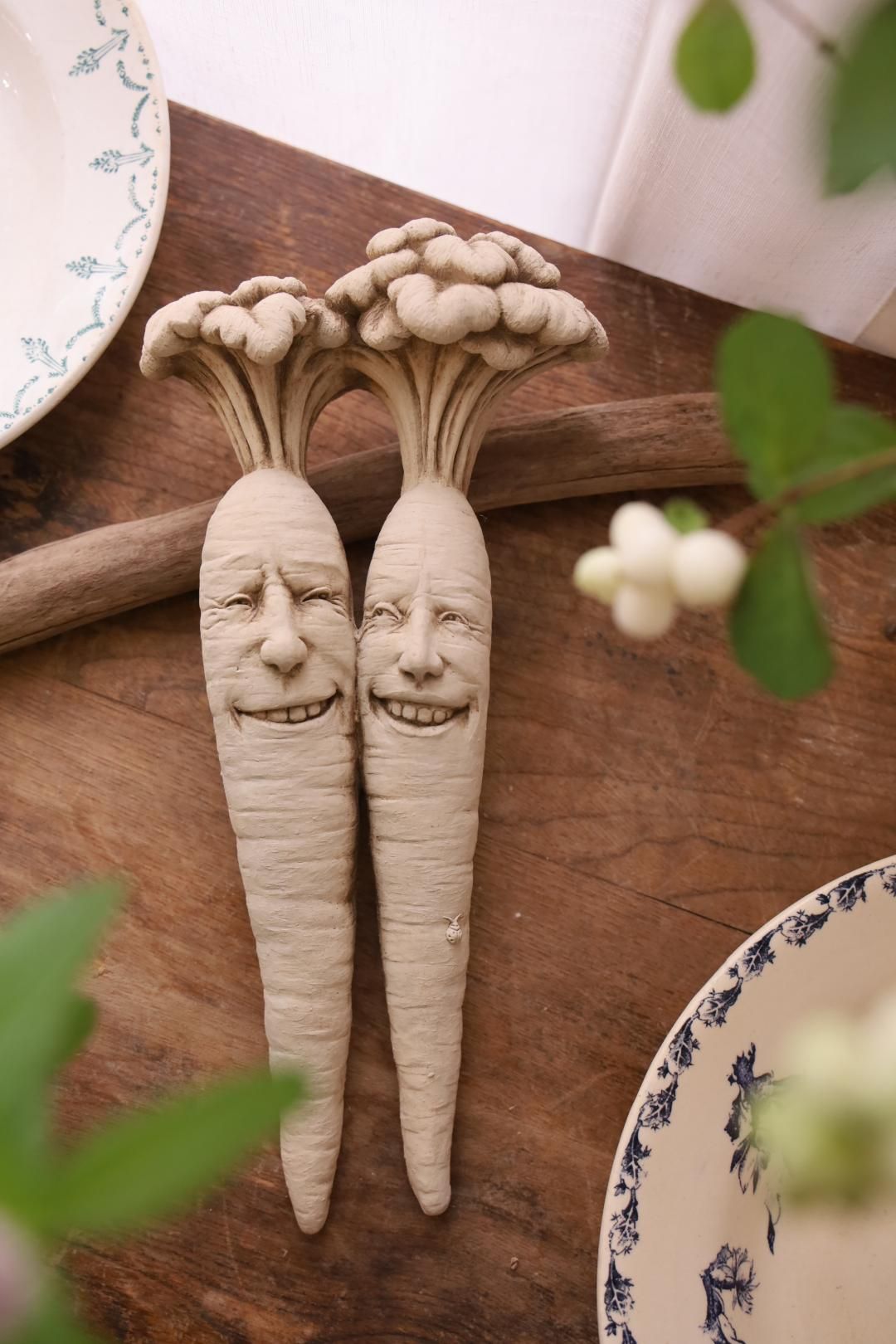 Carruth studio ガーデンオーナメント Bunches of Fun