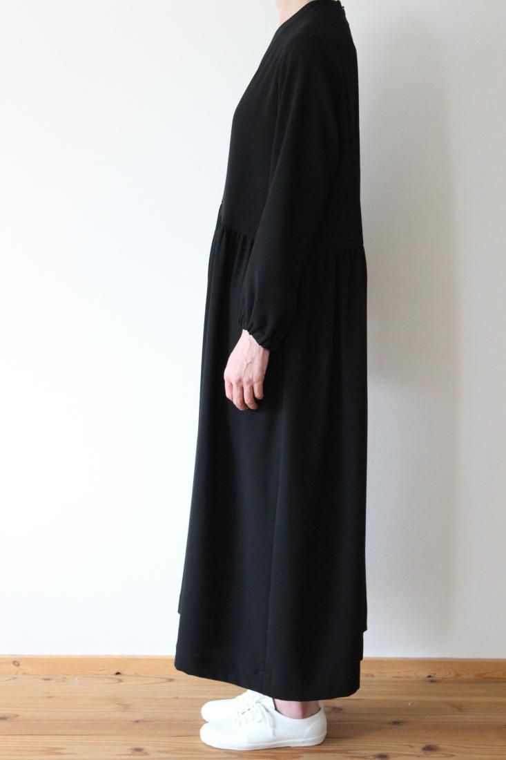 NO CONTROL AIR NK-NC924OP アセテート＆ポリエステル・ライトクレープ