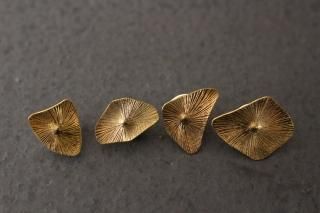大桃 沙織（金属工芸） - タチバナストア tachibana store