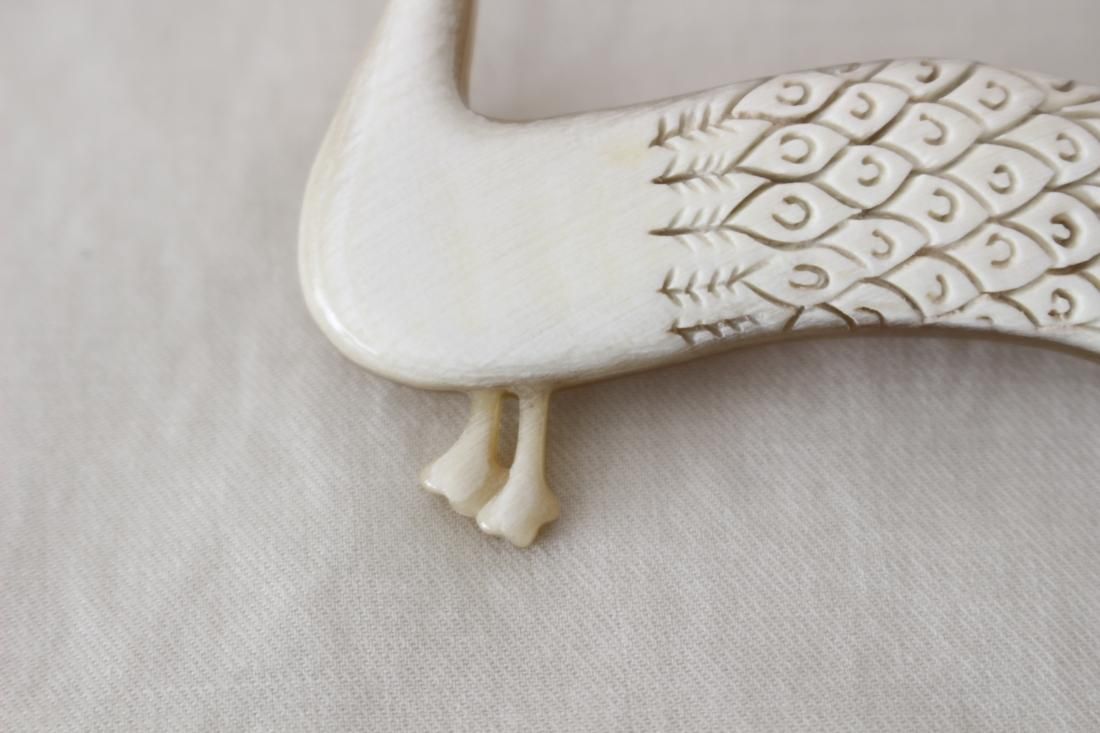 BISOU* 孔雀ブローチ - タチバナストア tachibana store