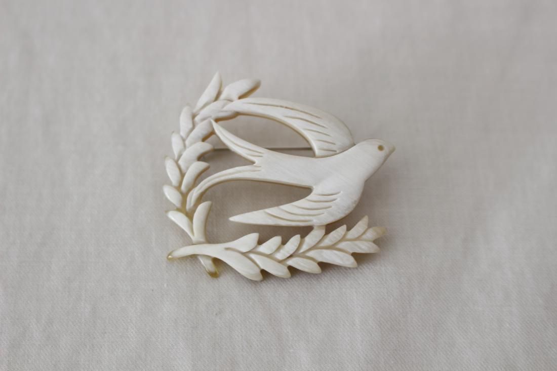 BISOU* 風の声を聴くブローチ - タチバナストア tachibana store