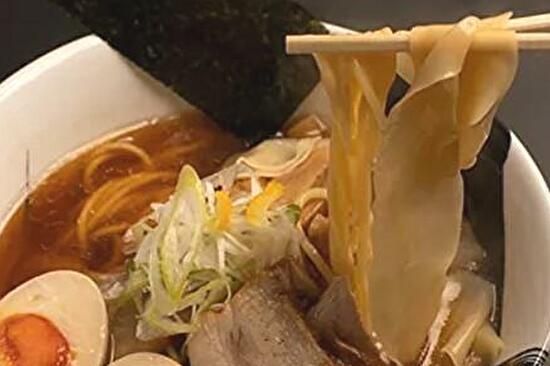 ラーメン通販】煮干し中華 八の濃厚煮干し中華をネットでお取り寄せ