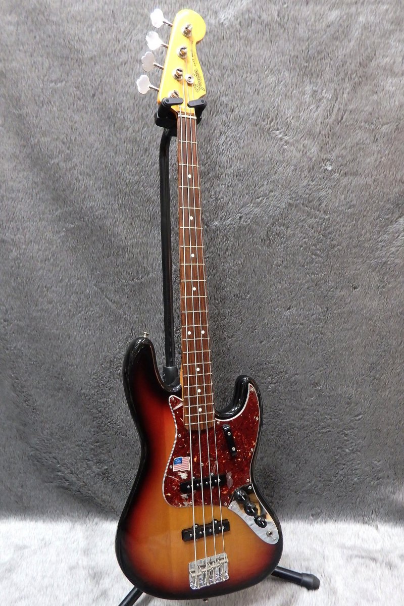 店頭販売品】Fender USA ベースギター American Vintage '62 Jazz Bass/3CS - 仙台駅前 うつぼ  オンラインストア