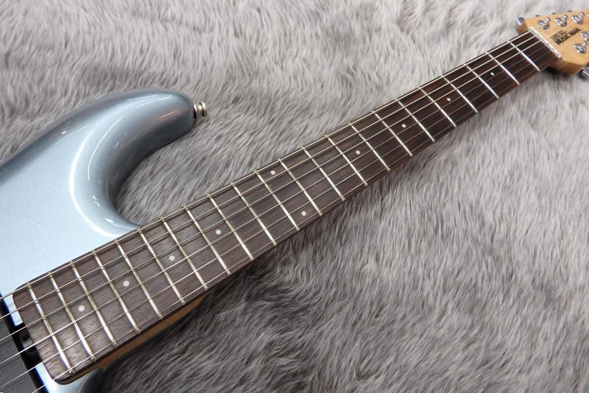 店頭販売品】MUSICMAN エレキギター LUKEⅡ/Luke Blue