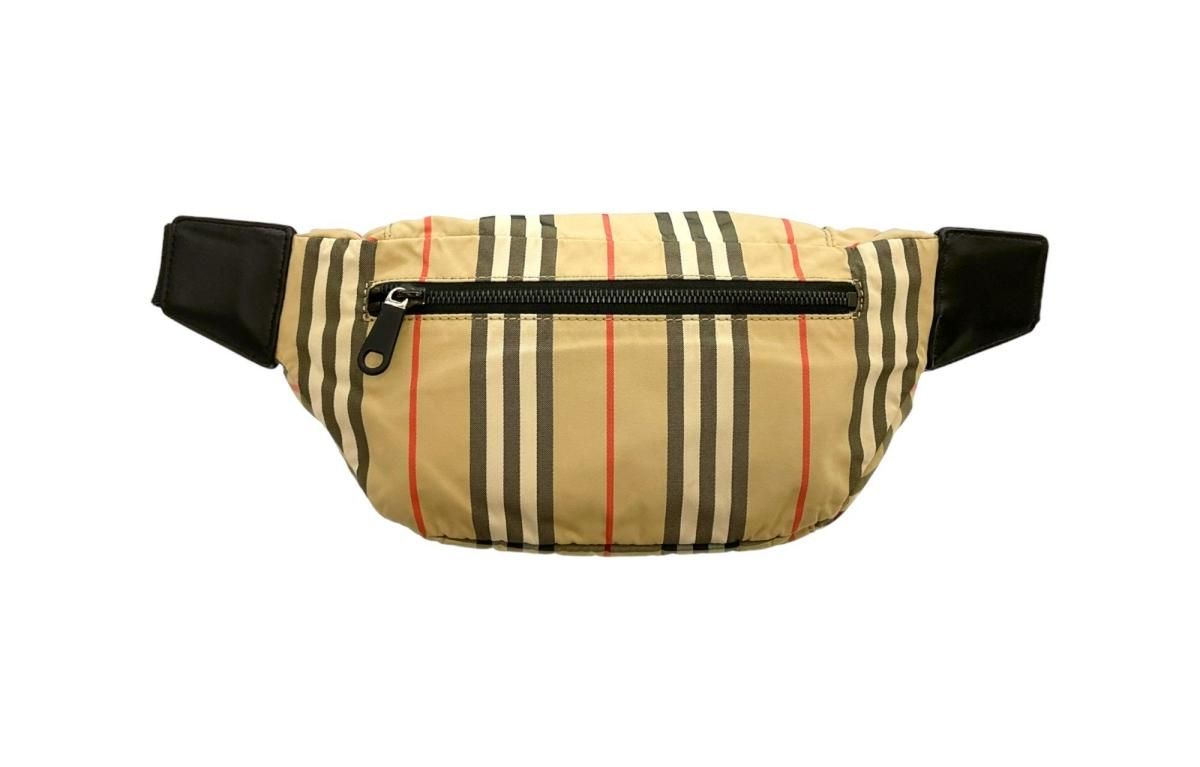 BURBERRY/バーバリー/ボディバッグ/ショルダーバッグ/ウエスト BURBERRY/バーバリー/ボディバッグ/ショルダーバッグ/ウエスト