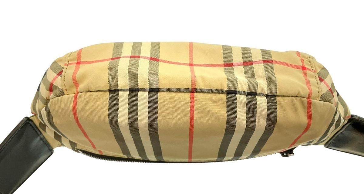 BURBERRY/バーバリー/ボディバッグ/ショルダーバッグ/ウエスト BURBERRY/バーバリー/ボディバッグ/ショルダーバッグ/ウエスト